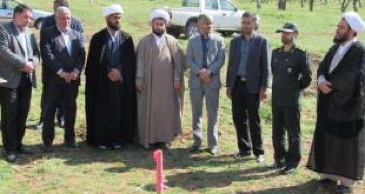 برگزاری مراسم کلنگ زنی طرح احداث خانه عالم روستای کیونان سنقروکلیایی + تصاویر 