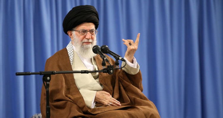 مهم ترین نیاز امروز دنیای اسلام، «وحدت» و «پیشرفت علمی» است