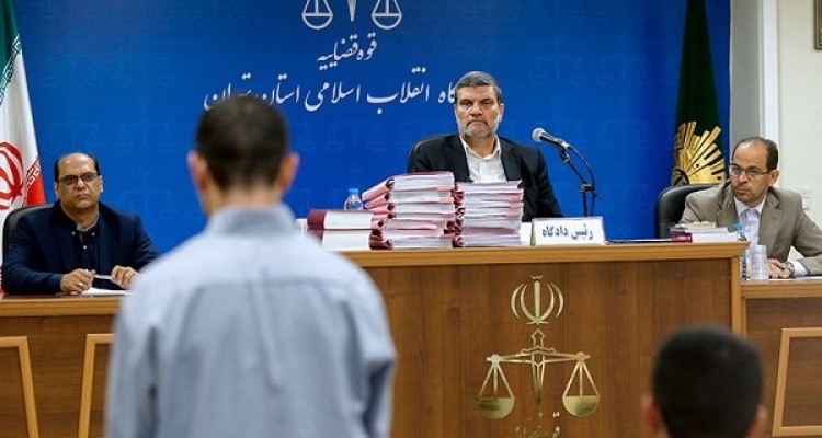 صدور حکم اعدام برای ۸ داعشی