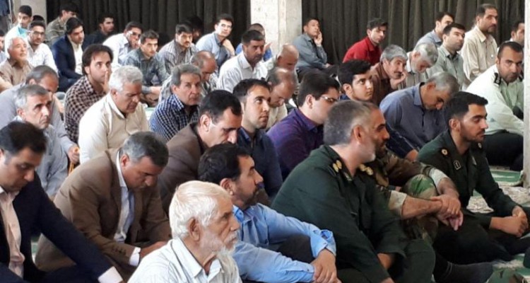 نماز عبادی سیاسی جمعه این هفته شهرستان صحنه اقامه شد