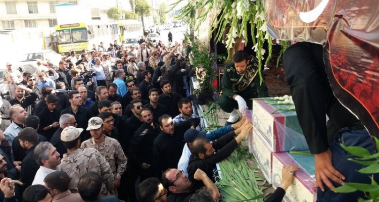 بدرقه «تابوت‌های نور» بر دستان پُر مهر کرمانشاهی‌ها 