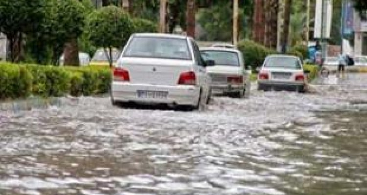 اصلاح ۴۰ نقطه دارای آب گرفتگی در کرمانشاه 