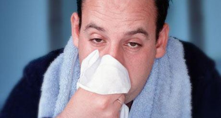  چگونه حساسیت فصلی را از سرماخوردگی تشخیص دهیم؟