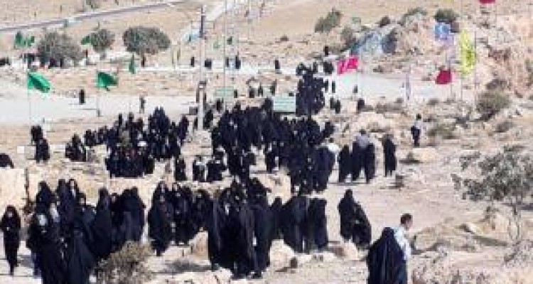 حضور کاروان‌های راهیان نور در مناطق عملیاتی سرپل ذهاب، مصداق تجدید میثاق با آرمان‌های شهیدان است 