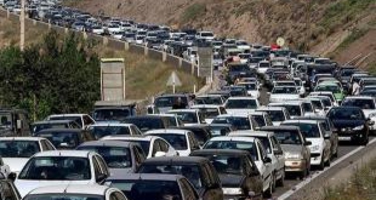 ۶ برابر شدن حجم تردد در جاده‌های کرمانشاه 