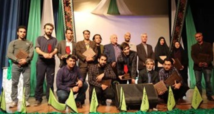 رضا نظری‌فر از شهرستان صحنه،برگزیده شهر خوانی یازدهمین کنگره ملی شعر عاشورایی شد