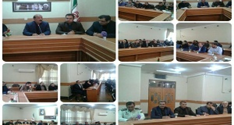  وجود بیسواد را شایسته یک جامعه مسلمان انقلابی نیست