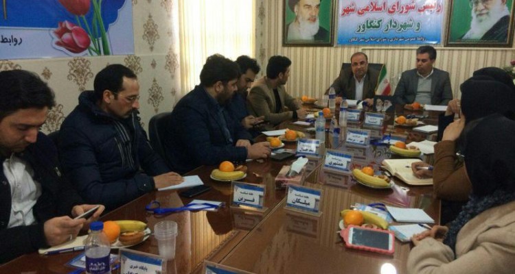 نشست خبری شهردار و رئیس شورای اسلامی شهر کنگاور برگزار شد
