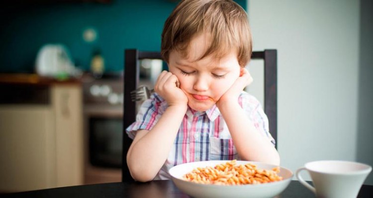 غذاهای مضر برای کودکان