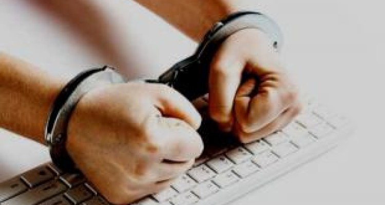  برداشت غیرمجاز از ۳۰۰۰ کارت بانکی کپی‌شده در کرمانشاه 