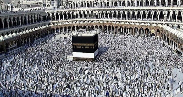 بالا و پایین هزینه‌های حج/ راه‌ حل‌هایی برای کاهش هزینه‌ها