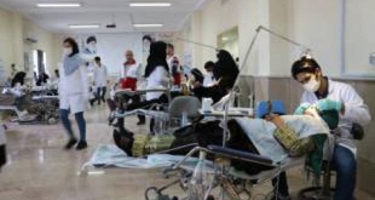  ۱۵ مرکز دندان‌پزشکی در ایام نوروز فعالیت می‌کنند 