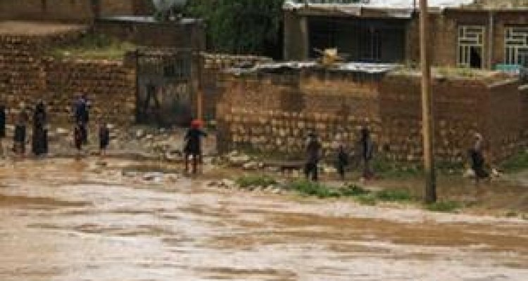  بالا آمدن سطح رودخانه‌ها در صحنه / ۴۲ روستا در معرض آبگرفتگی است 