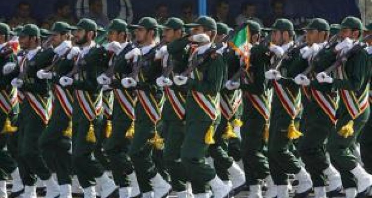 تروریست خطاب کردن «سپاه» اضمحلال آمریکا را رقم می‌زند 