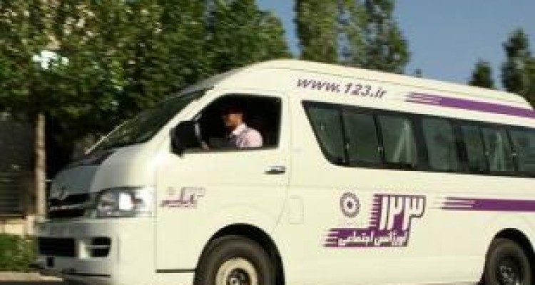 ۱۳ مرکز اورژانس اجتماعی به آسیب دیدگان کرمانشاهی خدمات می‌دهند 