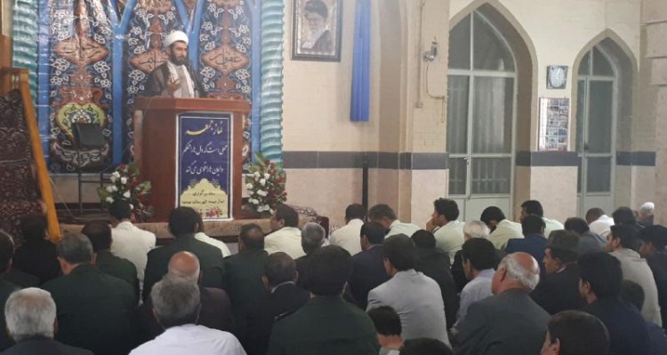 حفظ وحدت در سایه ولایت باید در سرلوحه تمام افراد قرار گیرد 