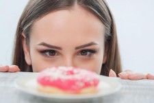 رژیم لاغری در دوران شیردهی با بدنتان چه می‌کند؟