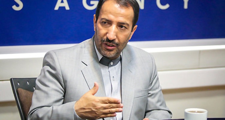 آمریکا ازتحریم پتروشیمی عقب‌نشینی می‌کند/انتقاد از غفلت وزارت نفت