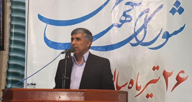  دشمن با نفوذ در بین افراد تاثیر گذار به دنبال استعمارگری است 