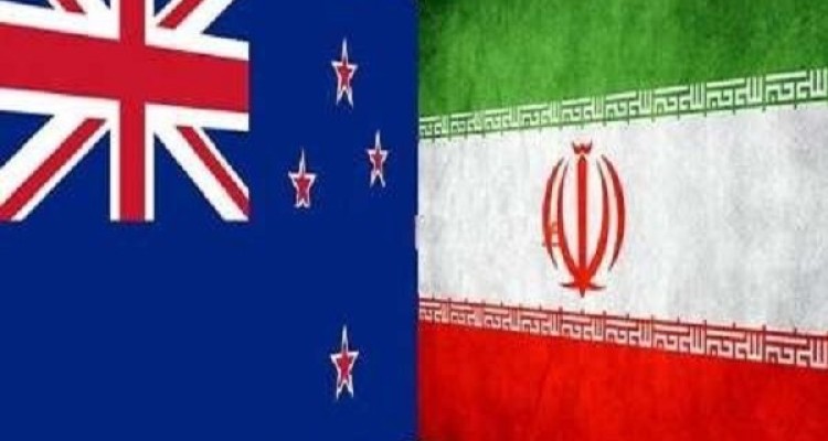 حضور در خلیج فارس را بررسی می کنیم 