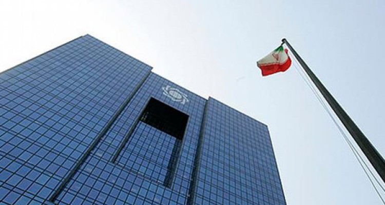 کاهش سقف سهام اشخاص در بانکها/شورای پول و اعتبار تصمیم می‌گیرد