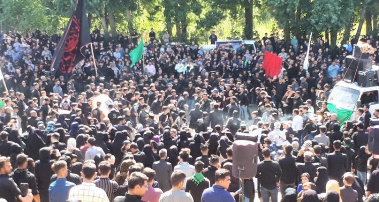 مراسم عاشورای حسینی در صحنه برگزار شد 