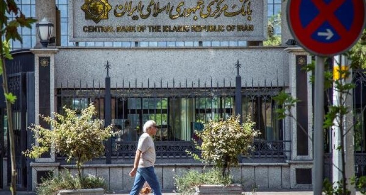 راز دوباره‌ کاری ترامپ/هزینه تحریم بانک مرکزی ایران پای کیست؟