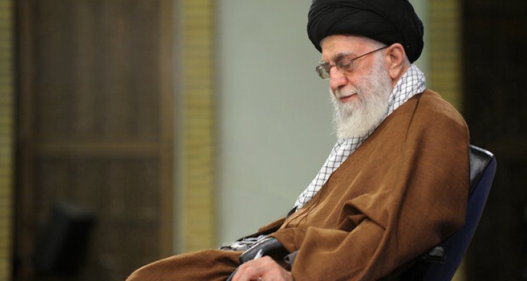 سلامت روانی و نشاط را با نماز نصیب جامعه‌ سازیم