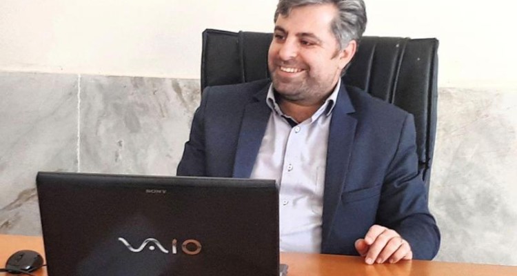 حوزه و دانشگاه نقش مهمی را در پیشرفت جامعه اسلامی ایفا می كنند
