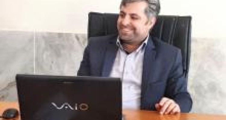 	حوزه و دانشگاه نقش مهمی را در پیشرفت جامعه اسلامی ایفا می كنند 