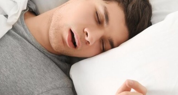  تاثیر اندازه زبان در تشدید آپنه خواب