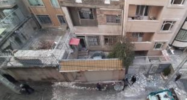 انفجار گاز در کرمانشاه به یک آپارتمان ۵ طبقه خسارت وارد کرد 