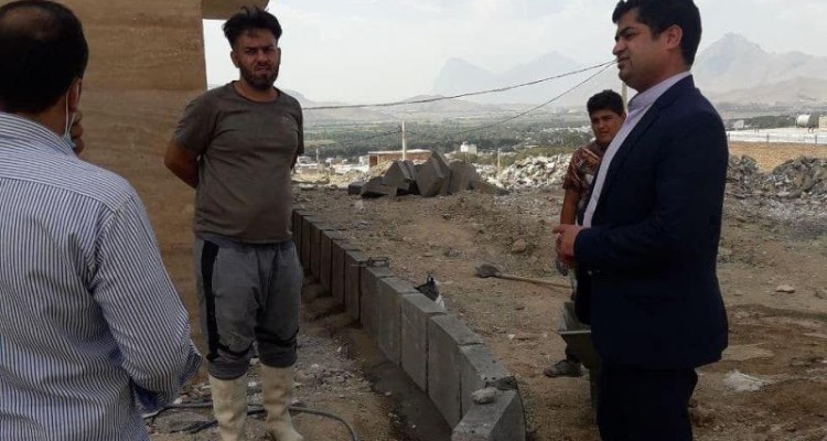 محوطه سازی مسکن مهر 59 واحدی بهزیستی صحنه بعد از 11 سال