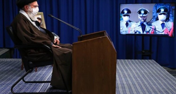 بدون امنیت همه ارزش‌های مهم کشور دچار اختلال خواهند شد بدون امنیت همه ارزش‌های مهم کشور دچار اختلال خواهند شد 