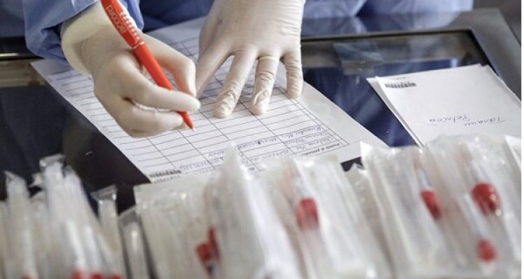 کدام تست کرونا مطمئن‌تر است/ هشدار در مورد سی تی اسکن ریه