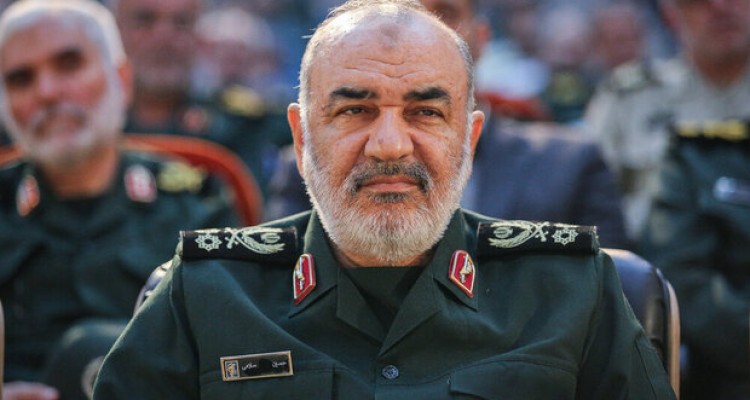  قدرت موشکی ما ضامن عقب نشینی دشمنان است