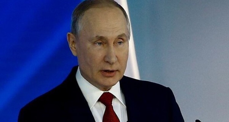 پوتین: نباید به بهانه آزادی بیان، پیروان دیگر ادیان را آزرد