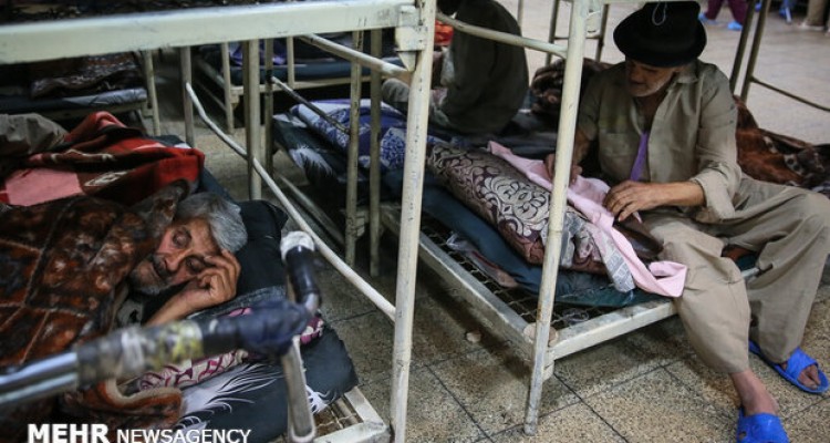 سه شماره تلفن برای نجات بی‌خانمان‌ها در روزهای سرد سال