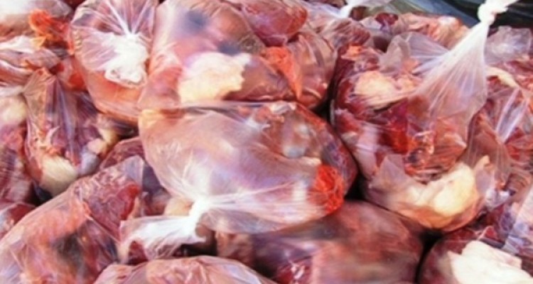  بسته حاوی گوسفند ذبح شده، هدیه یک مدیر کل به برخی نمایندگان مجلس کرمانشاه/ برخورد جدی یک نماینده