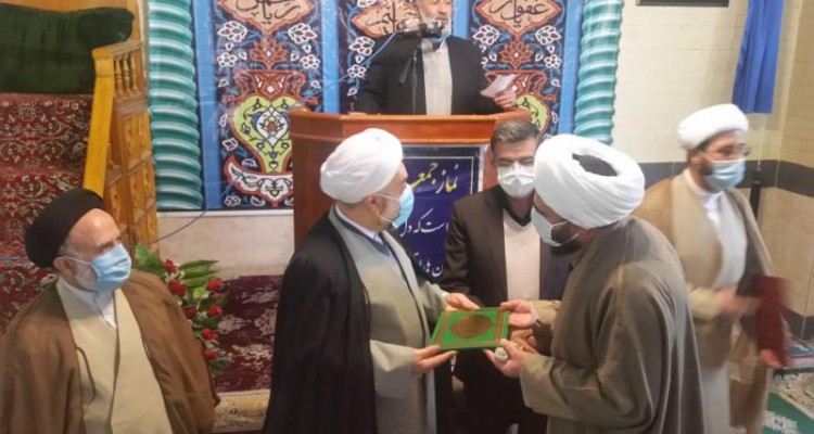 مراسم تودیع و معارفه امام جمعه شهرستان صحنه انجام شد