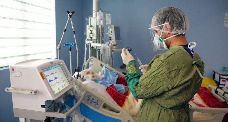 1020 نفر در صحنه به ویروس کرونا مبتلا شده اند / وضعیت شهرستان زرد است