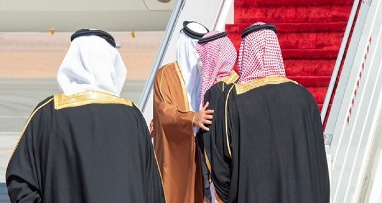 شیخ‌نشینان و مسیر دشوار/ توافقی که همانند جوهری بر روی کاغذ است