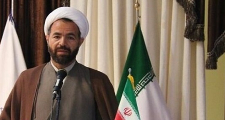 تکریم خانواده شهدای کرمانشاهی الگوسازی و معرفی الگوهابه جامعه است