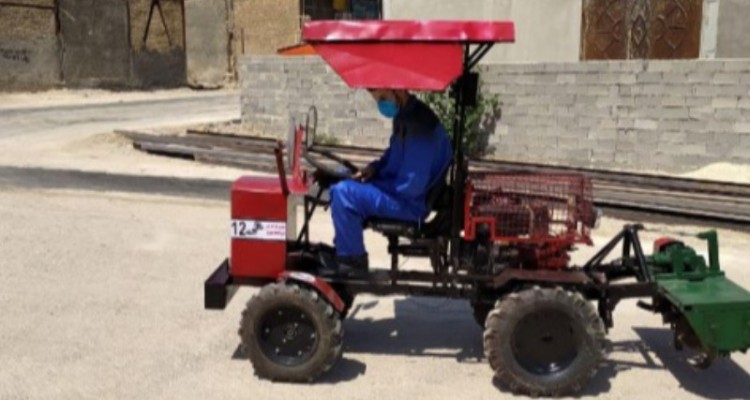 ابتکار جوان سرپلذهابی در طراحی و ساخت مینی تراکتور