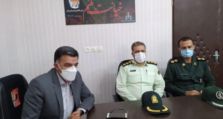 دیدار اعضای شورای تامین شهرستان صحنه با کارکنان دادگستری + عکس