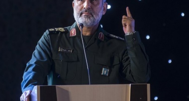 دشمن برای تجزیه کشورهای منطقه در تلاش است