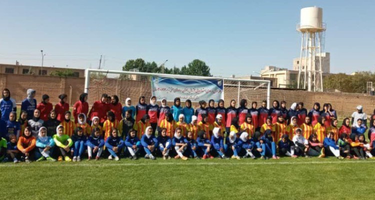 دعوت یک بانوی صحنه ای به اردوی تیم ملی فوتسال