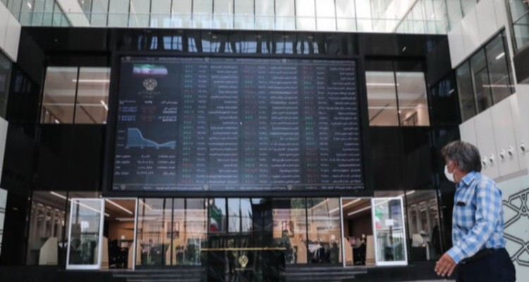 بورس ۹۴۰۰ واحد رشد کرد/ شاخص به یک میلیون و ۳۲۰ هزار واحد رسید