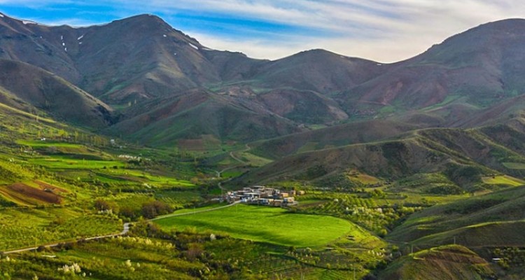 صحنه، شهری به شیرینی عسل