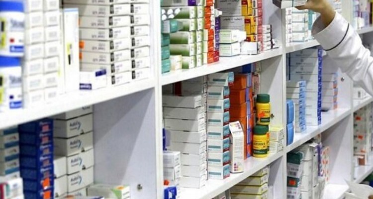 دارو بی سروصدا گران شد/ قیمت‌های سوپرمارکتی داروخانه‌ها